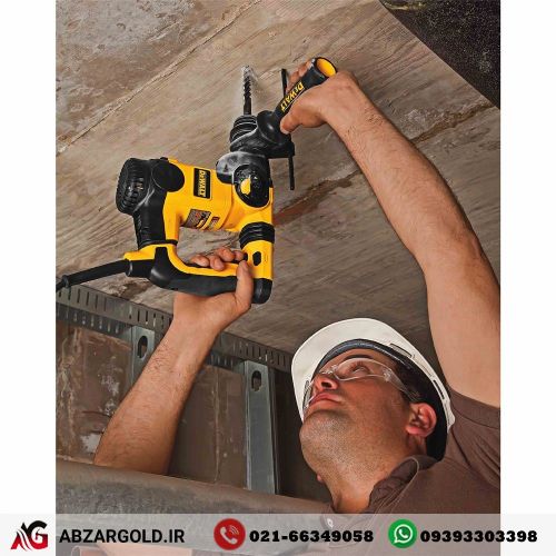 بتن کن چهار شیار 800 وات دی والت D25323